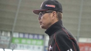 先発投手負傷に手薄な投手陣…　ロッテ吉井コーチが立てた「最高」の継投プラン
