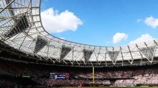 MLB欧州初開催の歴史的一戦は大盛況　「謎だらけなスポーツ」が成功した理由