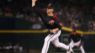 【MLB】投手でも容赦なし！　6年222億円右腕の「スローーーカーブ」にファン興奮「超いいね」
