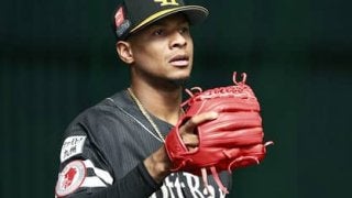 ミランダを日本での成功に導いた「小さなグラブ」と「アリガトウ」