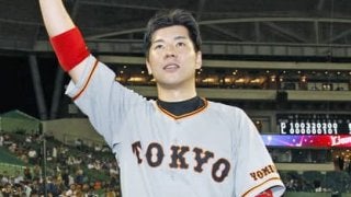 移籍1年目の炭谷銀仁朗が感じた「パの投手と巨人の若手の違い」