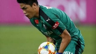 Ｊリーグは外国人守護神だらけ。日本人GKに未来はあるのか