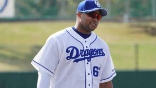 中日ビシエド、ハマスタのスコアボード破壊弾！　打球直撃で電光掲示板消える