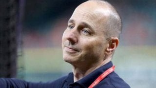 【MLB】ヤンキースGM、銃を持った米警察に囲まれる「ユニークな状況に遭遇することもある」