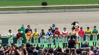 菜七子参戦！ヤングジョッキーズTR盛岡のセレモニーが行われる