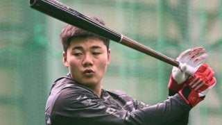 日ハム栗山監督、4番・清宮の代打に「あそこは仕方ない。確率が悪すぎる」