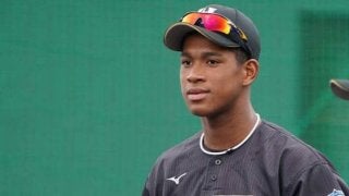 日ハムドラ4万波、“爆笑デビュー”も3タコ　栗山監督「もっとハチャメチャやっていい」