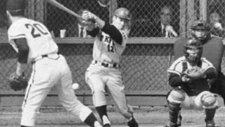 「両方打ちゃあいいんだ」。柴田勲は、いきなり監督命令でスイッチに