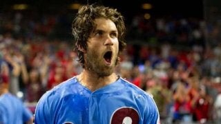 劇的満弾の346億円男ハーパーは「年俸少ない」!?　MLB公式の投稿にファン「過大評価」