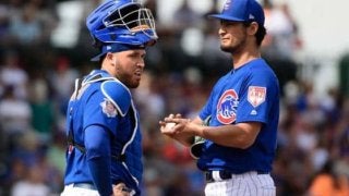 【MLB】ダルビッシュ女房役の膝つき「キャノン」送球が凄すぎる　米ファン唖然「エグイ」