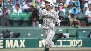 鶴岡東が好投手を次々攻略。「庄内の暴れん坊」打線は多彩な打者が揃う