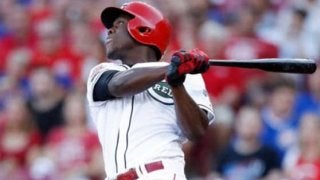 【MLB】驚愕のデビュー17戦11発！　レッズ新人アキーノがまた打った　元Gマイコラスから3ラン