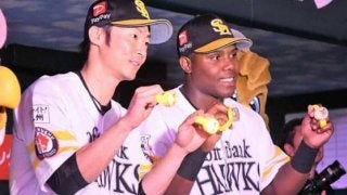 鷹・明石、殊勲の勝ち越し打　17日のHRボールは戻らず「できれば返してほしい」