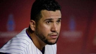 走者の動きに惑わされた？　左翼手が“笑撃“転倒、MLB公式「どうしたんだ？」