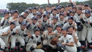 福井工大付福井、女子硬式野球ユース大会初制覇　“初日本一”に監督「感無量」