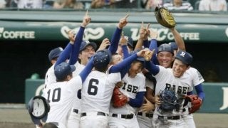 星稜・奥川を打ち崩した 履正社、雪辱して初優勝【第101回全国高校野球選手権大会第14 日】