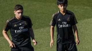 久保建英はなぜマジョルカを選んだのか。新天地の環境と指揮官の特徴は