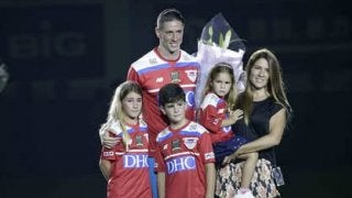 トーレス現役最後の日々。ゆっくりコーヒーが飲めるのを楽しんでいた