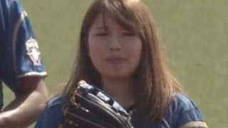 金メダリスト佐藤綾乃が日ハム始球式「従兄弟が打席に…すごく不思議な感覚」