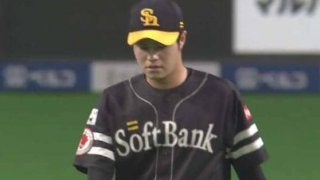 鷹が逆転負けでマジック消滅危機、甲斐野が8回に4失点　ハムは中田同点打＆清宮決勝打