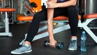 【アイソメトリクス】すきま時間を有効活用！いつでもどこでもできる簡単筋トレ