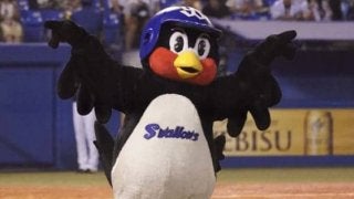 つば九郎、引退試合の館山＆畠山に最後のお願い「ぜったいにかちましょう」