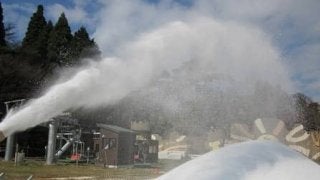 六甲山スノーパーク、雪づくりを10/17開始…11/16オープン予定
