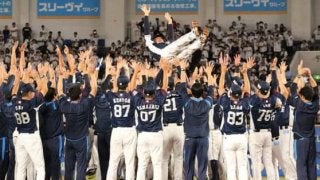 西武・辻監督、10度宙を舞う！　21年ぶりパ連覇、昨季CS敗退の屈辱晴らす逆転V