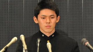 【高校野球】大船渡・佐々木朗希がプロ入り表明会見、一問一答　「自分の意志で」「まずは日本で」