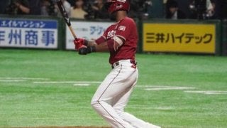 楽天が第2戦も先制に成功！　ブラッシュの三ゴロの間に島内が生還