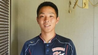 遊撃手の新時代を築く逸材。京都国際・上野響平の守備はファンキーだ