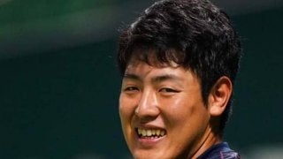 CSアーチの巨人・岡本の秘話　打球が飛びすぎてできた母校の「岡本ネット」