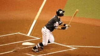 パCS第3戦、ソフトバンクが3試合連続初回に先制！　中村晃が中前適時打