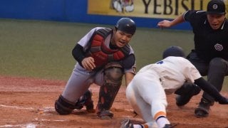 優勝を占う大一番に下山悠介が決勝打！ドラフト候補・郡司裕也も2打点の活躍で慶大が首位に【10/15 秋季東京六大学野球 2回戦 慶應義塾大学 vs法政大学】