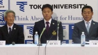 【ドラフト】アマNo1捕手の東海大・海野、ホークスから2位指名に笑顔　「憧れの甲斐選手がいる」