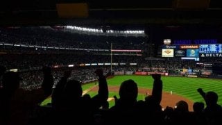 【MLB 優勝決定S】敵ファンにビール浴びせる映像公開で…ヤ軍ファンに続々批判「品がない」「嫌い」