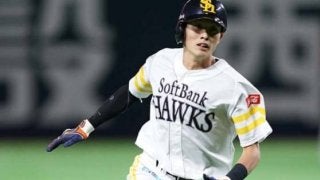 【日本S】ミスで流れ明け渡した巨人、周東がHRを「打たせた」鷹　勝敗を分けた両軍の走塁　