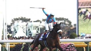 【天皇賞・秋】アーモンドアイが圧倒的人気に応える！G1 6勝目