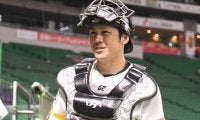 ホークス捕手の系譜に新たな歴史　甲斐が背負う背番号「19」を振り返る