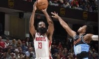 止まらないジェームズ・ハーデンがキャブズ相手に55得点、NBA史上4人目の記録も