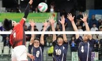 男子は東山がストレート勝ち　九州文化学園も２回戦進出　春高バレー速報（１）