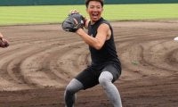 ヤクルト移籍の嶋が甲斐に伝えた“野村氏の教え”　捕手に大事なものとは…