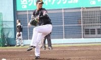 鷹・甲斐野、開幕は絶望的に…　右肘違和感で森ヘッド「開幕はしんどい」
