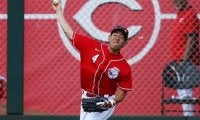 【MLB】秋山翔吾のメジャー初補殺を米称賛　「ナイス」「正確で正しい判断」