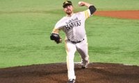 鷹ムーア、最速153キロ＆5奪三振無失点の快投で開幕ローテ当確！　「満足している」