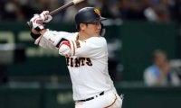 巨人坂本、新型コロナで史上最年少2000安打は黄色信号も…レジェンド級の快記録とは