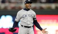 【MLB】人類最速チャップマンがボクサーに!?　本格スパーリング姿にファン驚愕「ビースト」