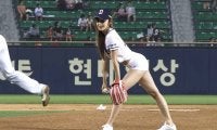 【始球式名場面番外編】世界一の美ボディ韓国人美女登場　“開脚”投球でファン魅了