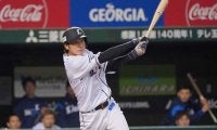 【球界名場面】2度の“奇跡”が重なった珍プレー　西武・金子侑のワンバン打ち安打