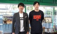BリーグMVP初受賞の田中大貴選手を田中大貴アナが祝福